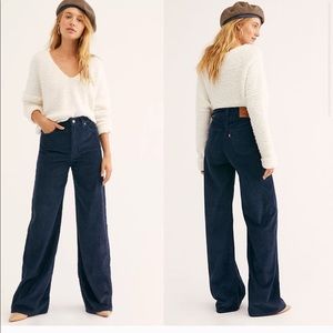 Levi’s Ribcage Wide Leg Corduroy Pants